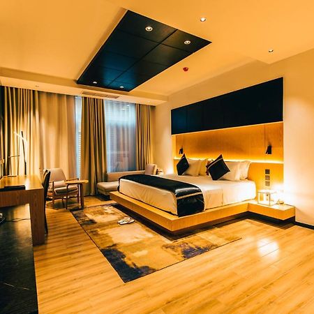 דאר א-סאלאם Blackwood Boutique Hotel And Apartments מראה חיצוני תמונה