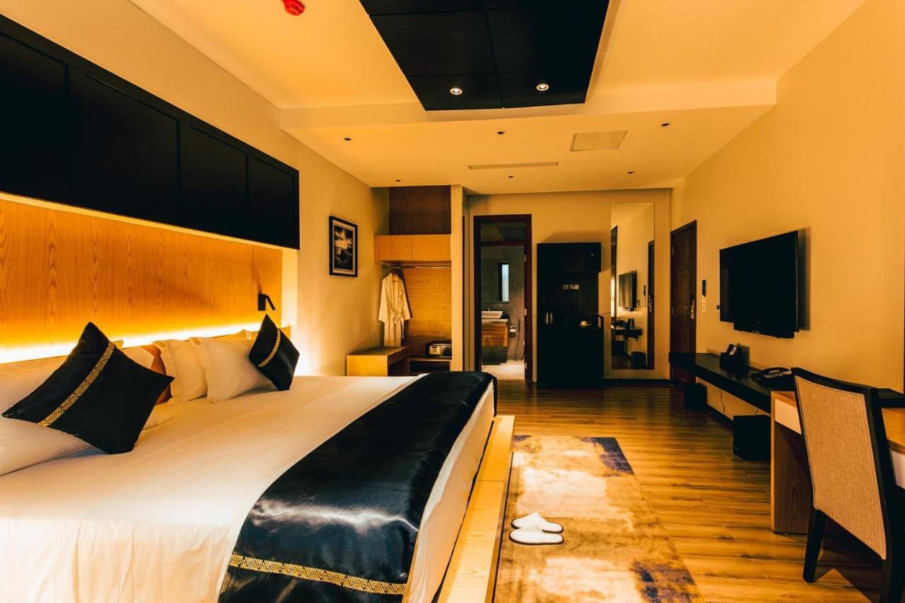 דאר א-סאלאם Blackwood Boutique Hotel And Apartments מראה חיצוני תמונה